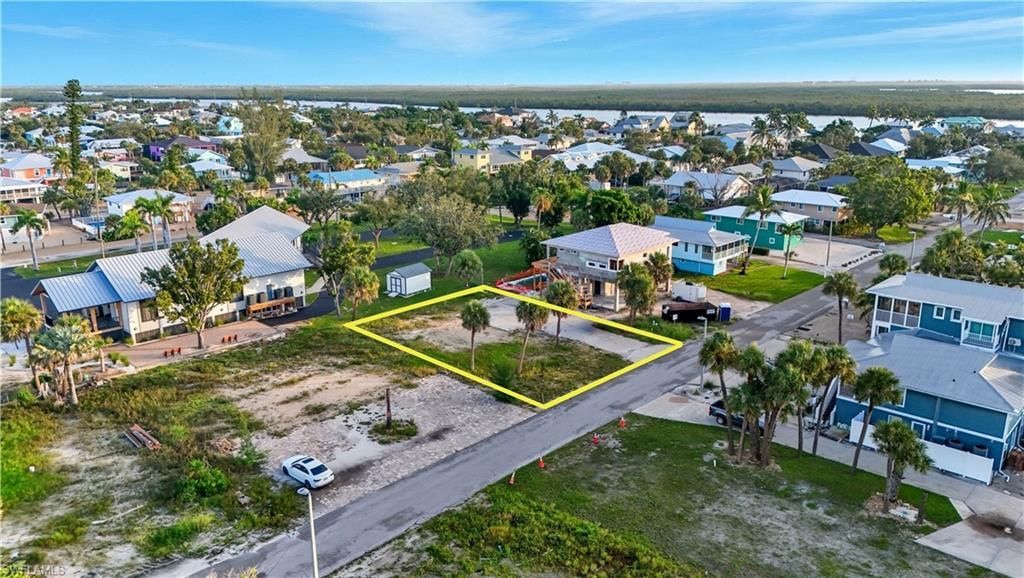 111 Bay Mar Dr , Fort Myers Beach, FL 33931 Photo