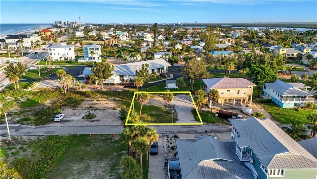 111 Bay Mar Dr , Fort Myers Beach, FL 33931 Photo