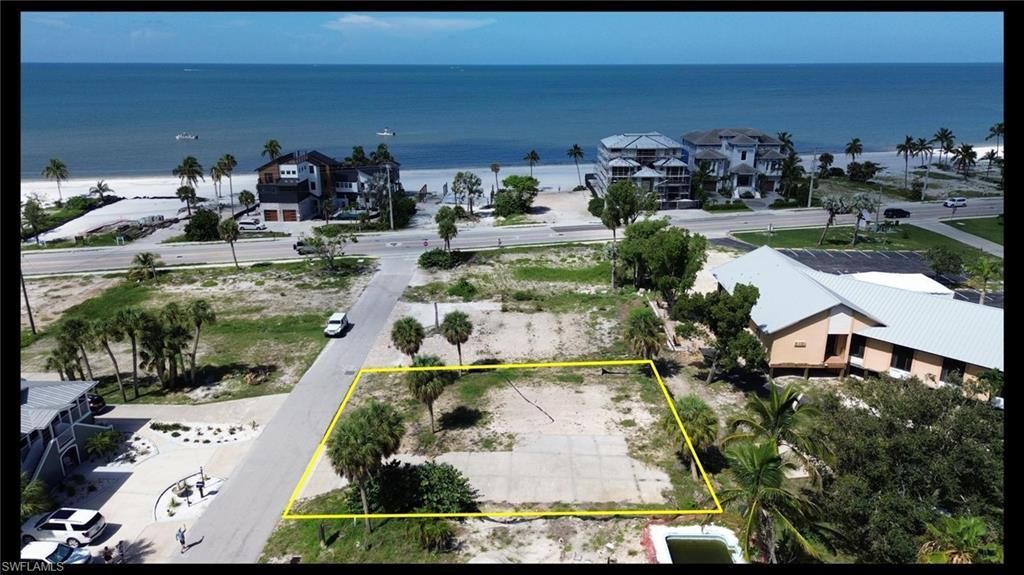 111 Bay Mar Dr , Fort Myers Beach, FL 33931 Photo
