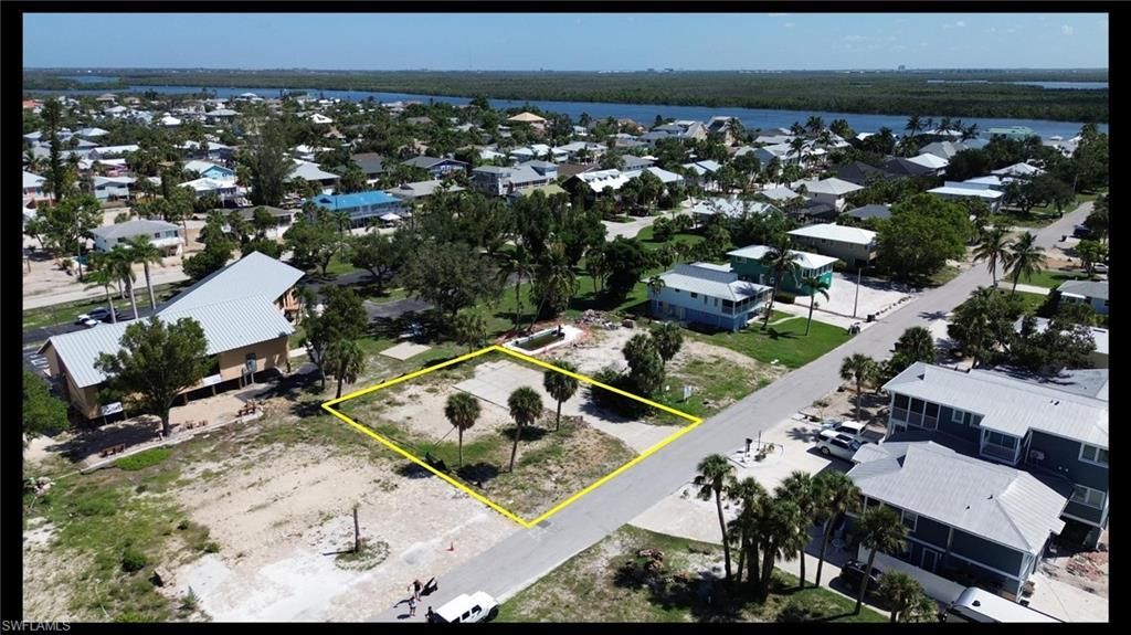 111 Bay Mar Dr , Fort Myers Beach, FL 33931 Photo