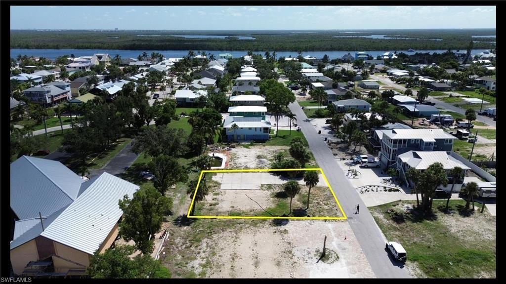 111 Bay Mar Dr , Fort Myers Beach, FL 33931 Photo