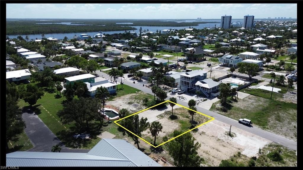 111 Bay Mar Dr , Fort Myers Beach, FL 33931 Photo