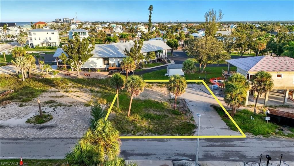 111 Bay Mar Dr , Fort Myers Beach, FL 33931 Photo