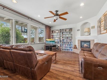 4256 Dancing Moon Way, Sparks, NV 89436 Photo