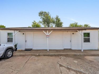 102 SW 25th, Lawton, OK 73505