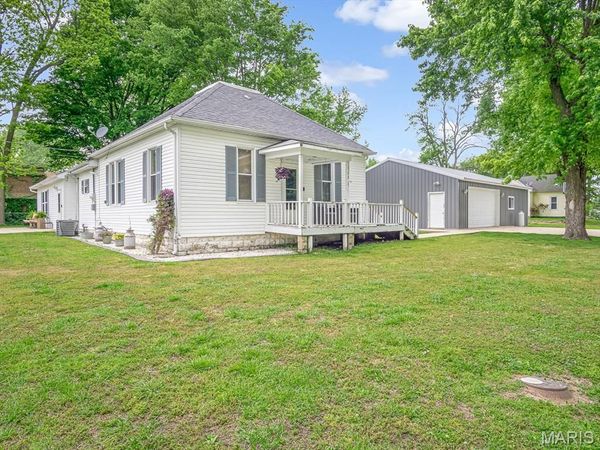 309 S 5th Street, Coulterville, IL 62237
