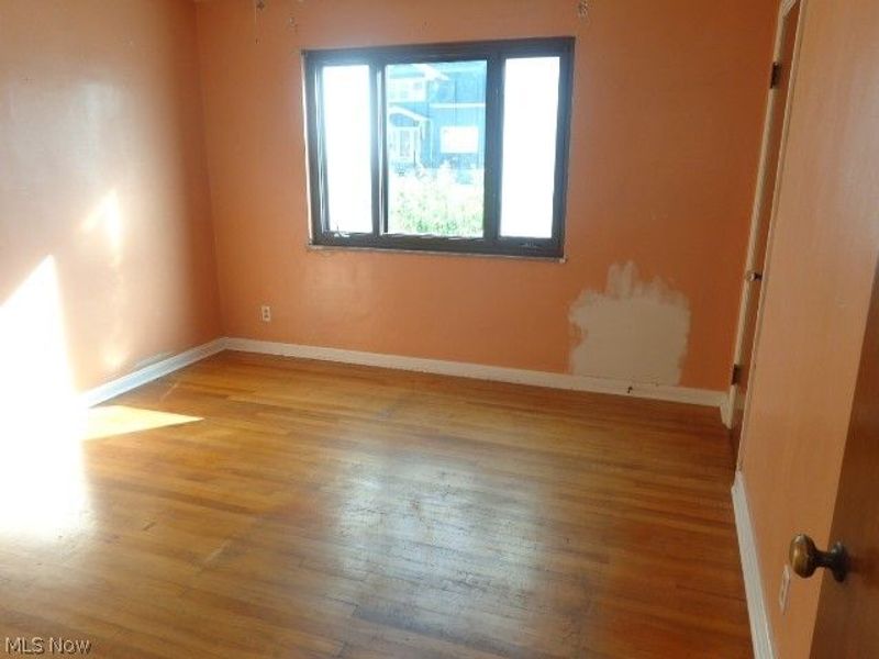 9504 Eureka Parkway, Parma Heights, OH 44130 Photo 9