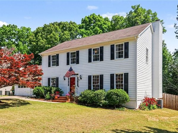 993 Coach House Drive, Tucker, GA 30084