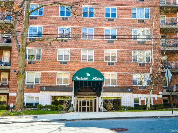 16 Lake Street, Unit 6A, White Plains, NY 10603