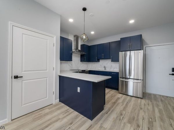 202 W 7Th St, Unit 2C, Plainfield, NJ 07060