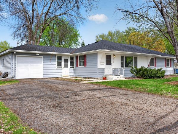 5216 W 110th Street, Bloomington, MN 55437