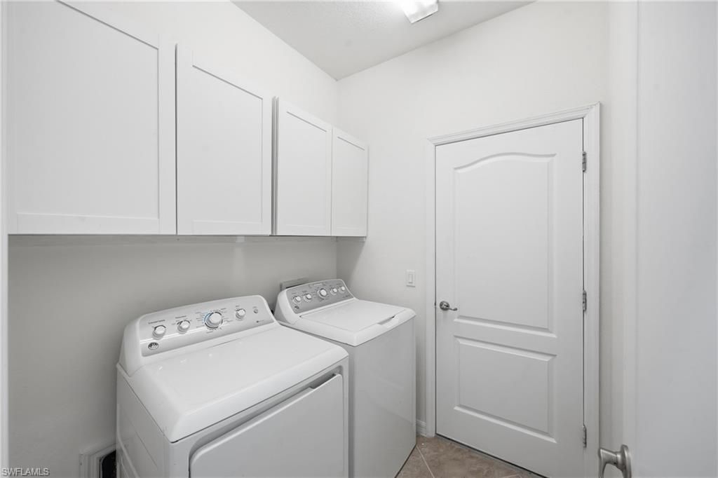 4366 Bismark Way , Naples, FL 34119 Photo