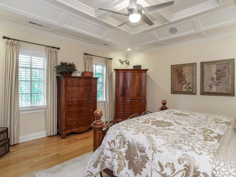 4085 Lyon Drive, Columbus, OH 43220 Photo 30