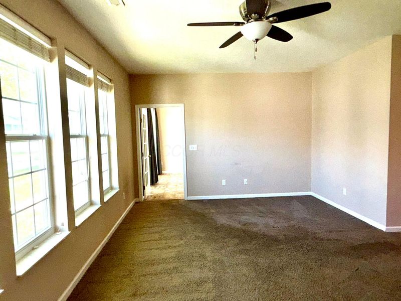 130 Lakes At Cheshire Drive, Delaware, OH 43015 Photo 8