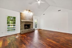 134 Cooper Circle photo 4