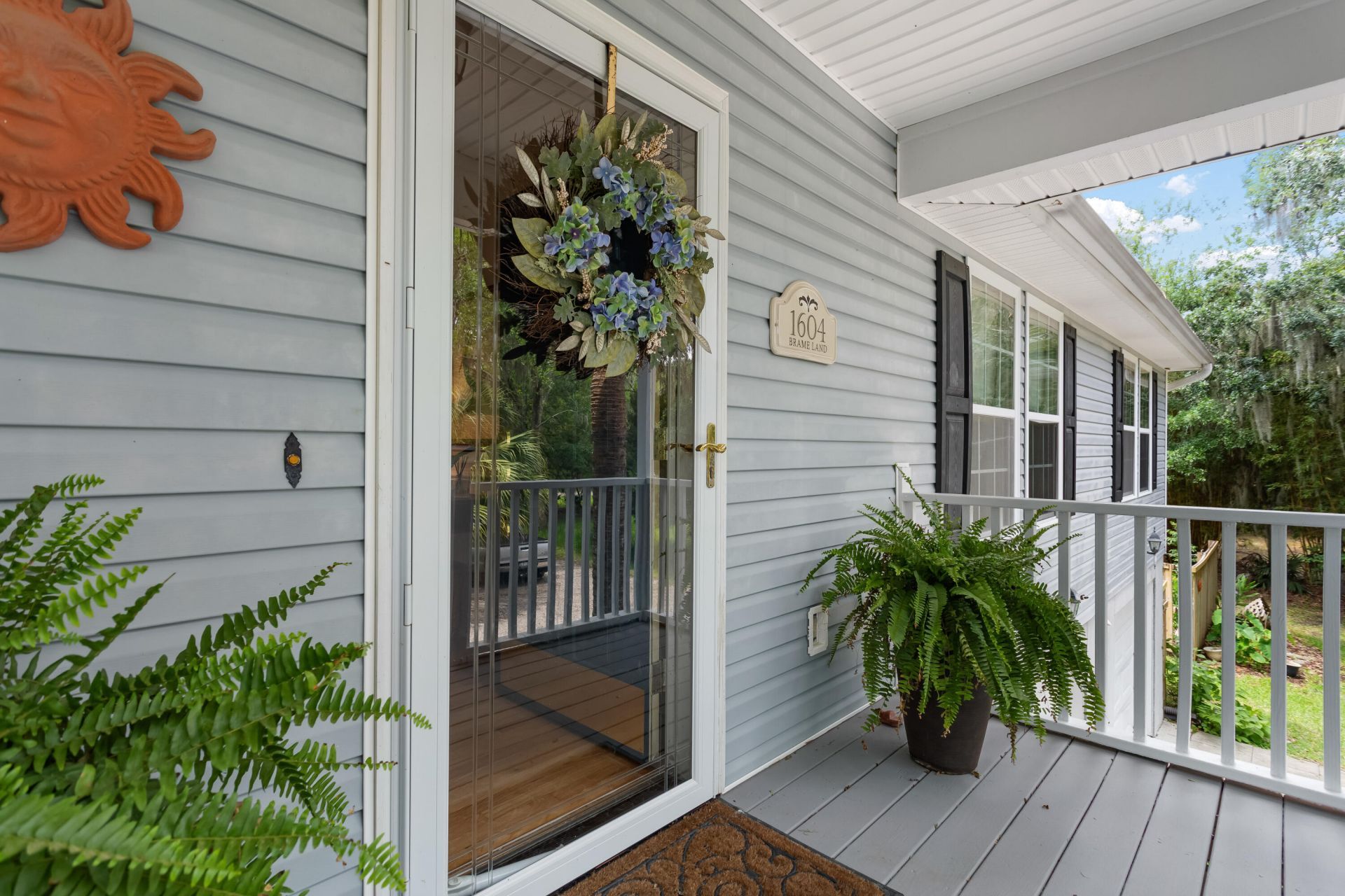 1604 Macoma Road Photo 4