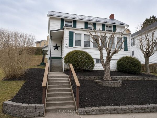 28 Grant St, New Salem, PA 15468
