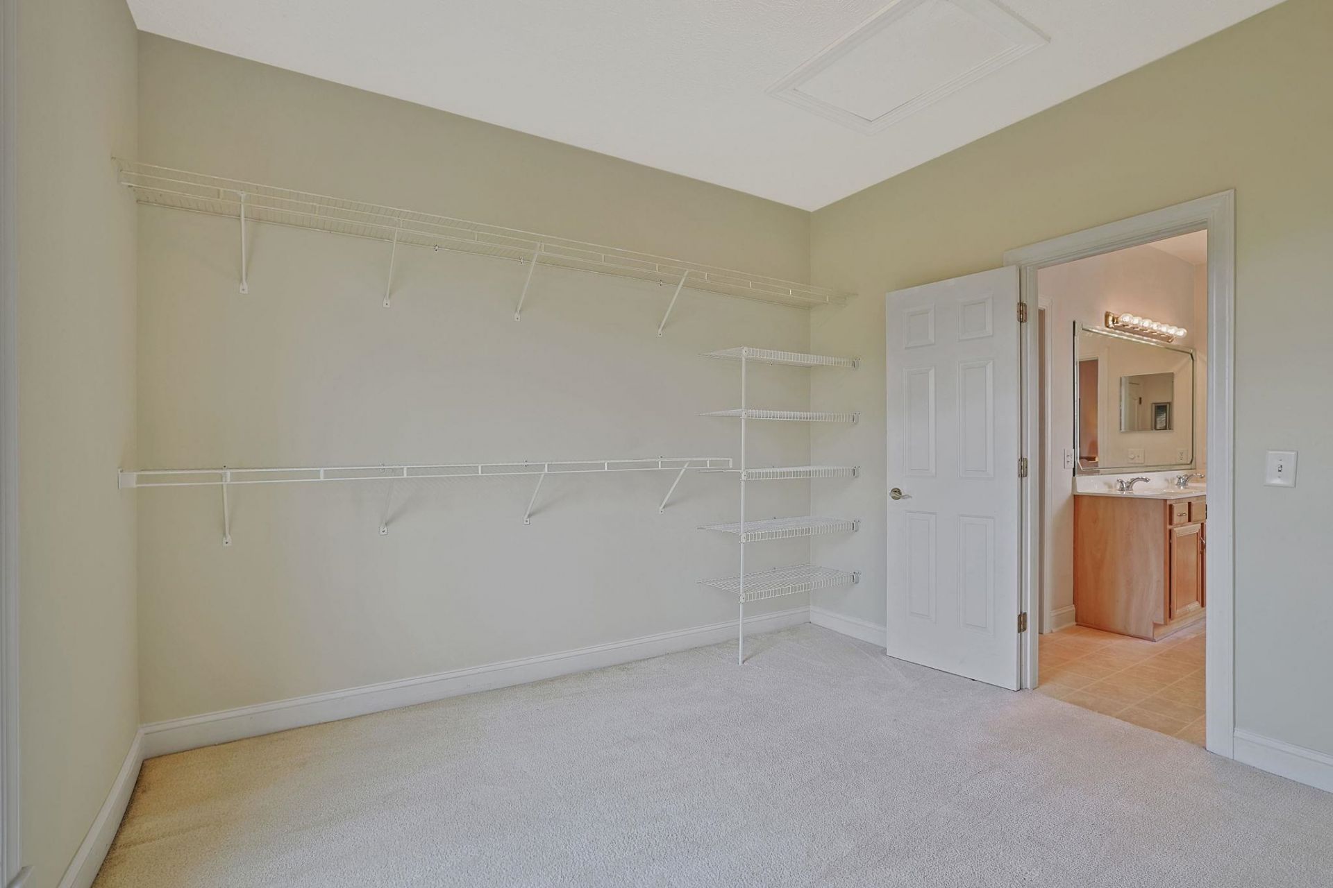 226 Laurel Bay Dr. Photo 19