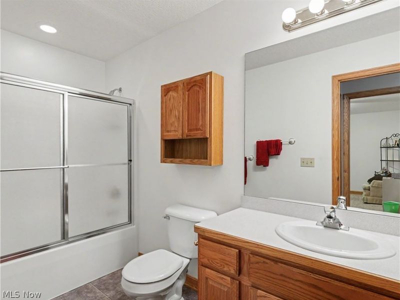 3671 White Oak Drive, Norton, OH 44203 Photo 20