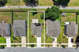 149 Country Oaks Lane photo 4