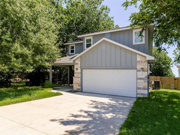 346 Webb ST, Smithville, TX 78957