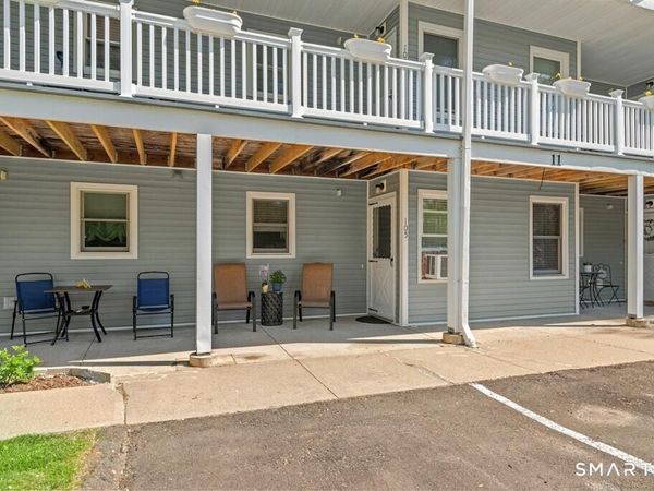 105 Hidden Knolls, Unit 105, Monroe, CT 06468