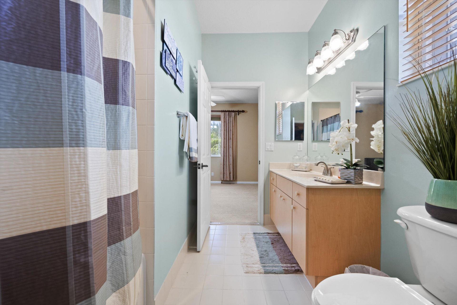 112 Ibisca Terrace, Royal Palm Beach, FL 33411 Photo