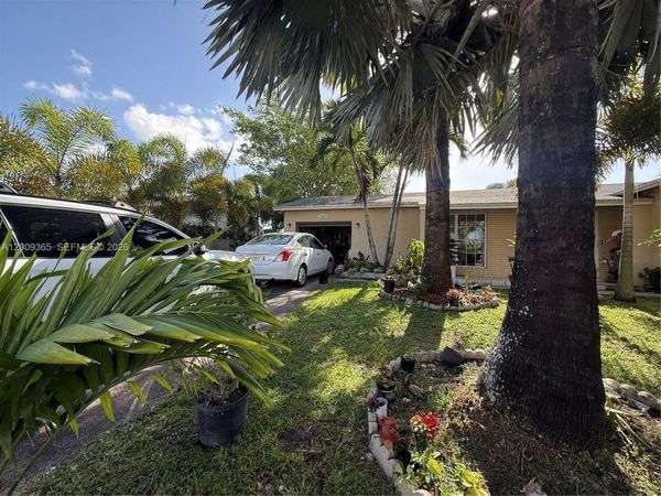 25835 SW 131st Ct , Homestead, FL 33032