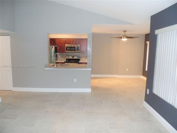 2647 NW 33rd St, Unit 2313, Oakland Park, FL 33309