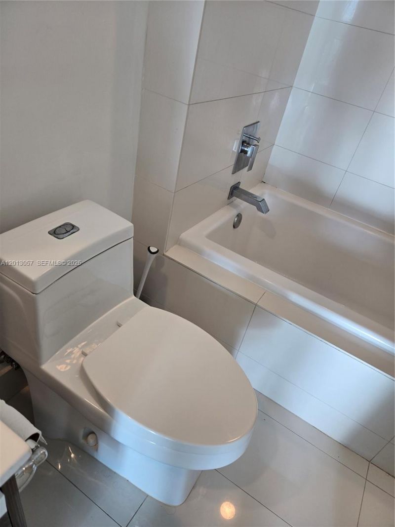 1100 S Miami Ave, Unit 1505, Miami, FL 33130 Photo