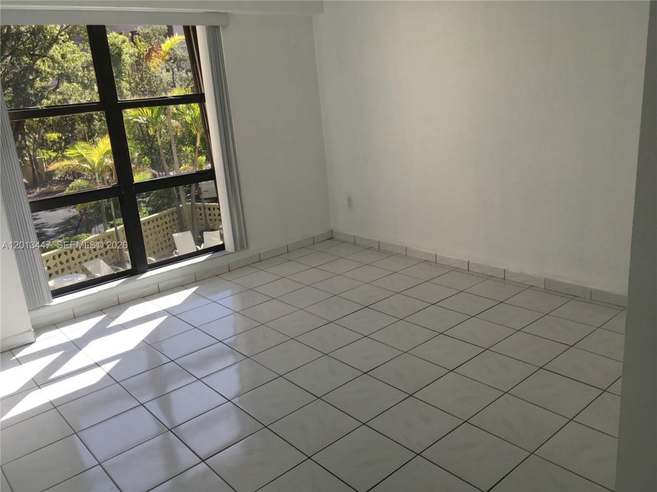 77 Crandon Blvd , Unit 2E, Key Biscayne, FL 33149 Photo