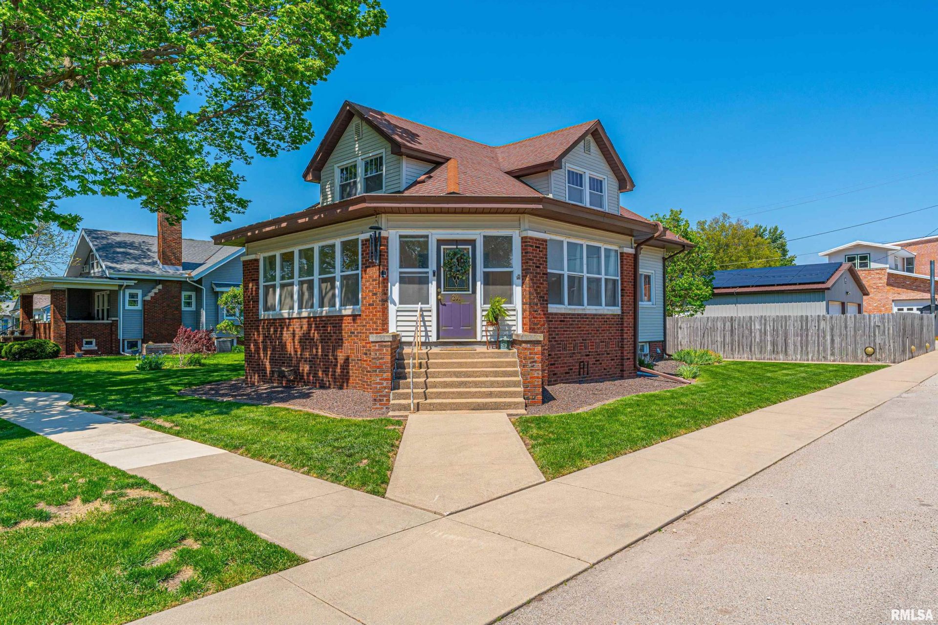 201 NW Washington Street, Hopedale, IL 61747 Main Photo