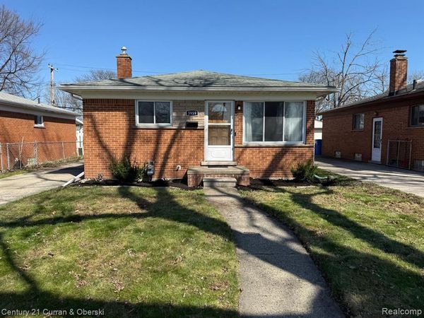 3959 Monroe Street , Dearborn Heights, MI 48125