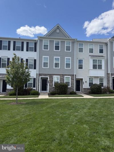 17 JESSOP LANE , HATBORO, PA 19040