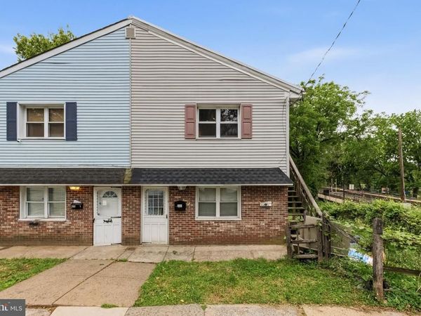 200 ROBBINS STREET, PHILADELPHIA, PA 19111