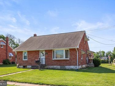 1870 WORTH STREET, YORK, PA 17404