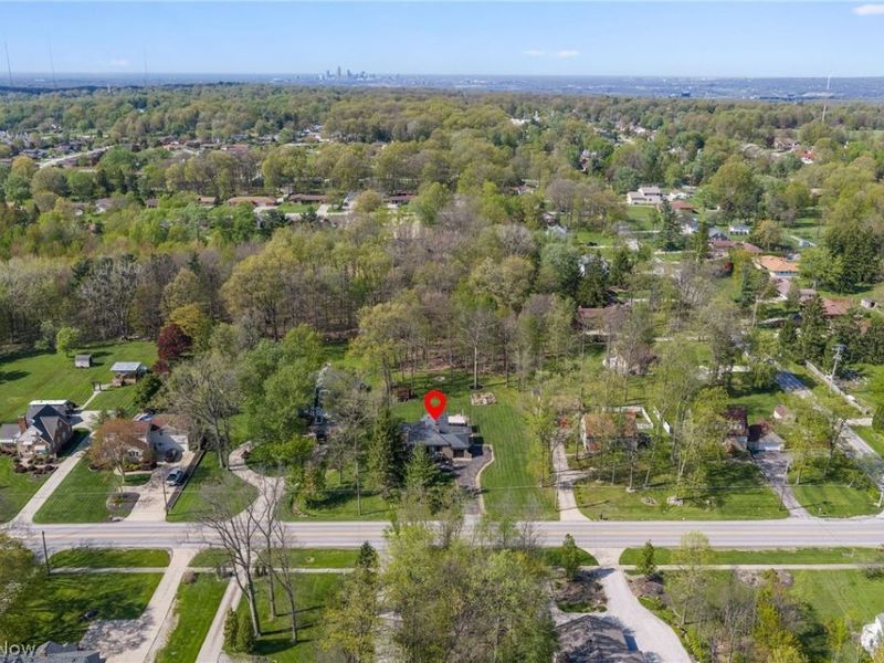1791 E Sprague Road, Seven Hills, OH 44131 Photo 29
