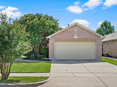 6440 Geneva Lane, Fort Worth, TX 76131