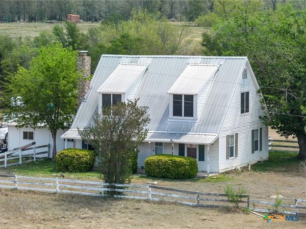763 Upper Elgin River Road , Elgin, TX 78621