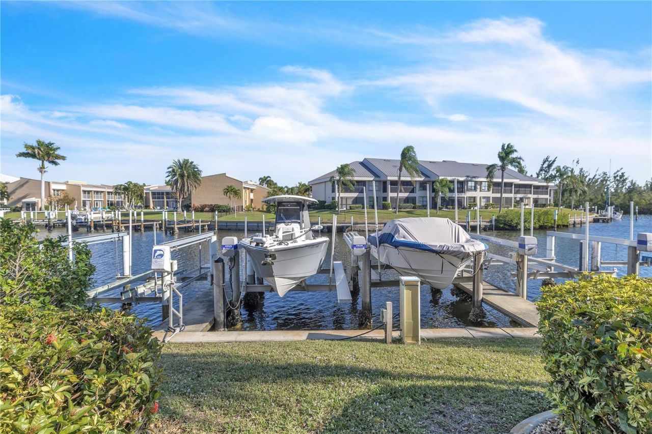 3314 Wood Thrush Drive, Unit 111, Punta Gorda, FL 33950 Photo