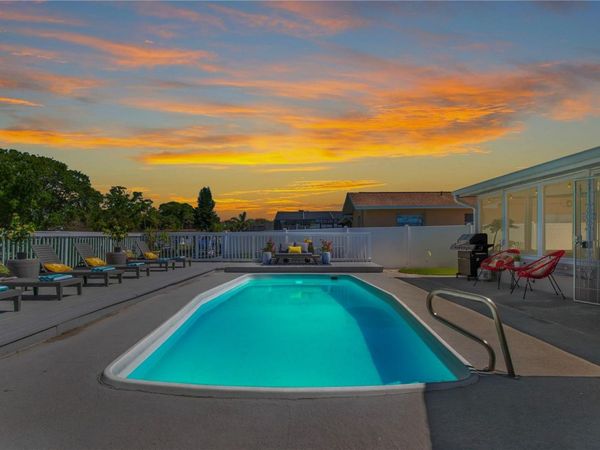 5730 IMPERIAL KEY , TAMPA, FL 33615