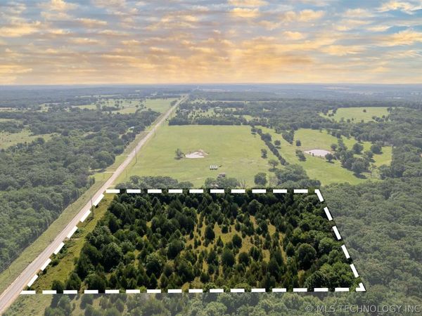 5 E 1180 Road, Okemah, OK 74859