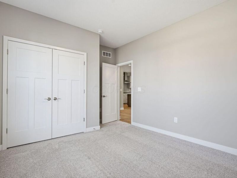 4545 Corsican Loop E, Hilliard, OH 43026 Photo 8