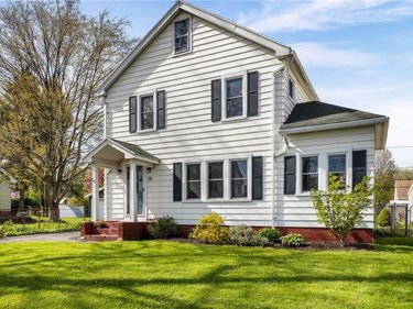 38 Brett Road , Rochester, NY 14609