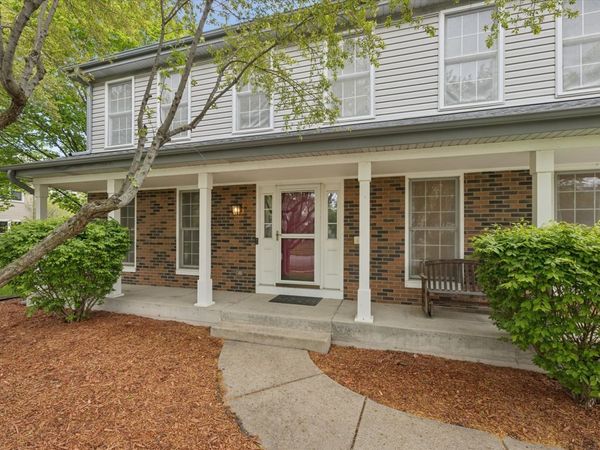 1721 Waverly Lane , Algonquin, IL 60102