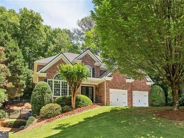 11 Wieuca Trace NE, Atlanta, GA 30342