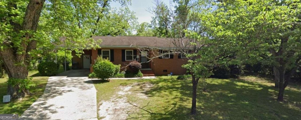 2204 Stonewall Street, Dublin, GA 31021 Main Photo