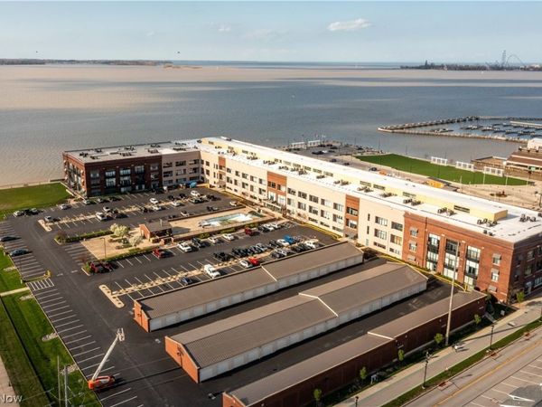401 W Shoreline Drive , Unit 102, Sandusky, OH 44870
