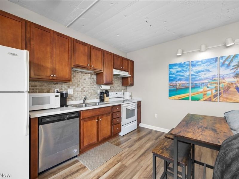 401 W Shoreline Drive, Unit 102, Sandusky, OH 44870 Photo 14