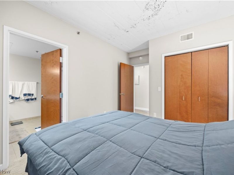 401 W Shoreline Drive, Unit 102, Sandusky, OH 44870 Photo 17